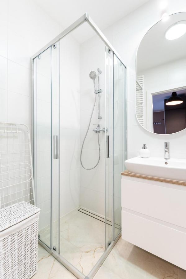 Nowohucka Apartament Красков Екстериор снимка